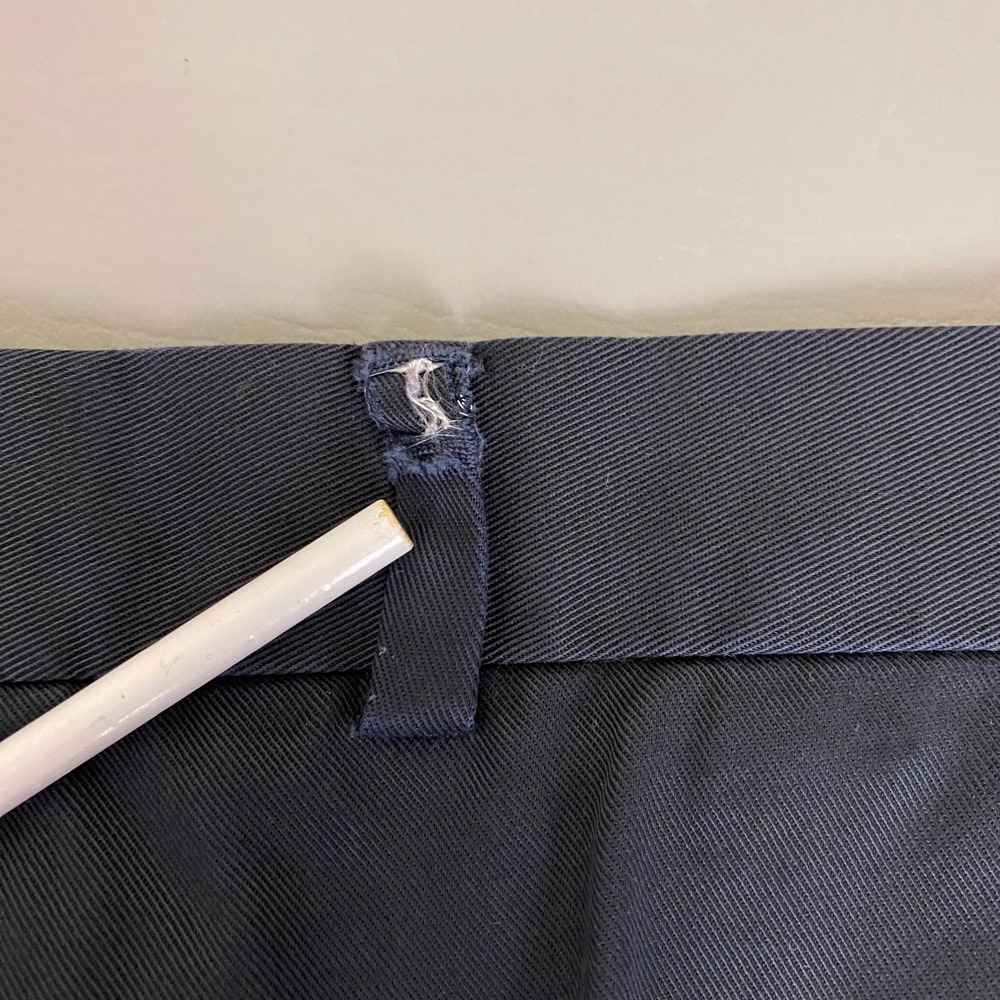 Nordstrom Pants Men's 44x30 Navy Blue Smartcare Pleated Wrinkle Free w/ *Flaws - Picture 15 of 16